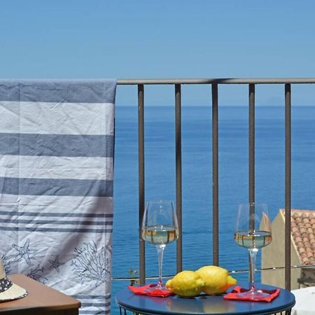 Terrazza Ambrogio Apartment Sant'Ambrogio  Luaran gambar